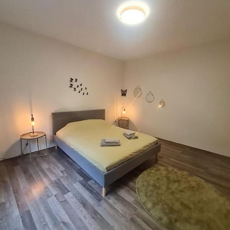 Appartement Luna Dinant Bagian luar foto
